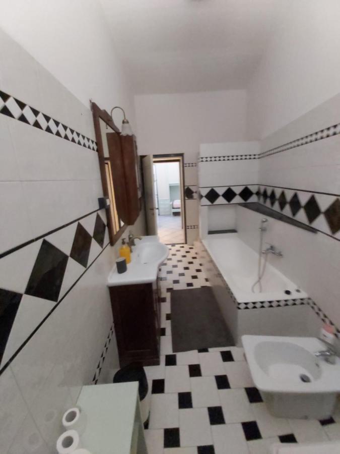 Whole Holiday Home Apartment Splendid Civitavecchia Da Pamino & Priscilla ภายนอก รูปภาพ