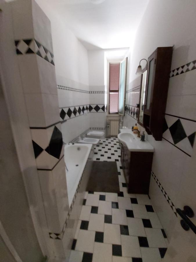 Whole Holiday Home Apartment Splendid Civitavecchia Da Pamino & Priscilla ภายนอก รูปภาพ